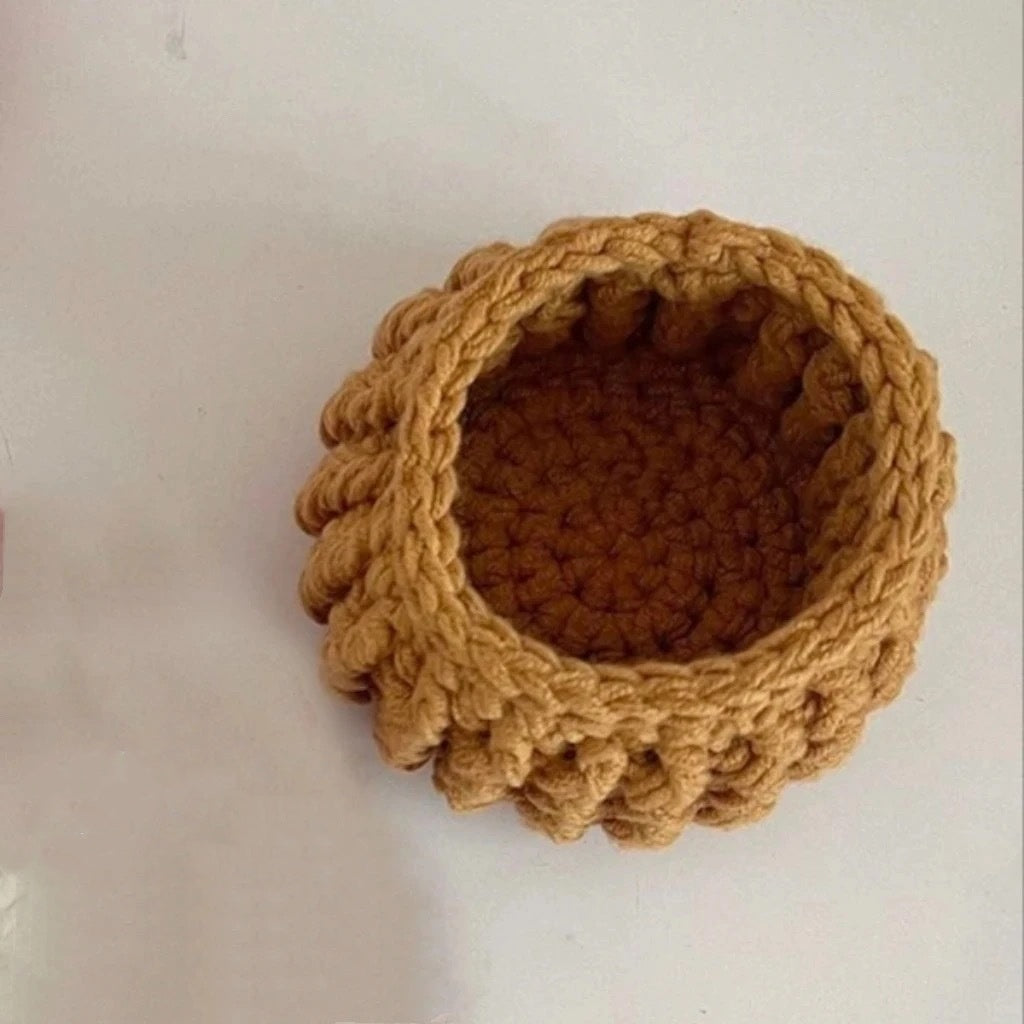 DIY crochet kit with rose coaster and yarn