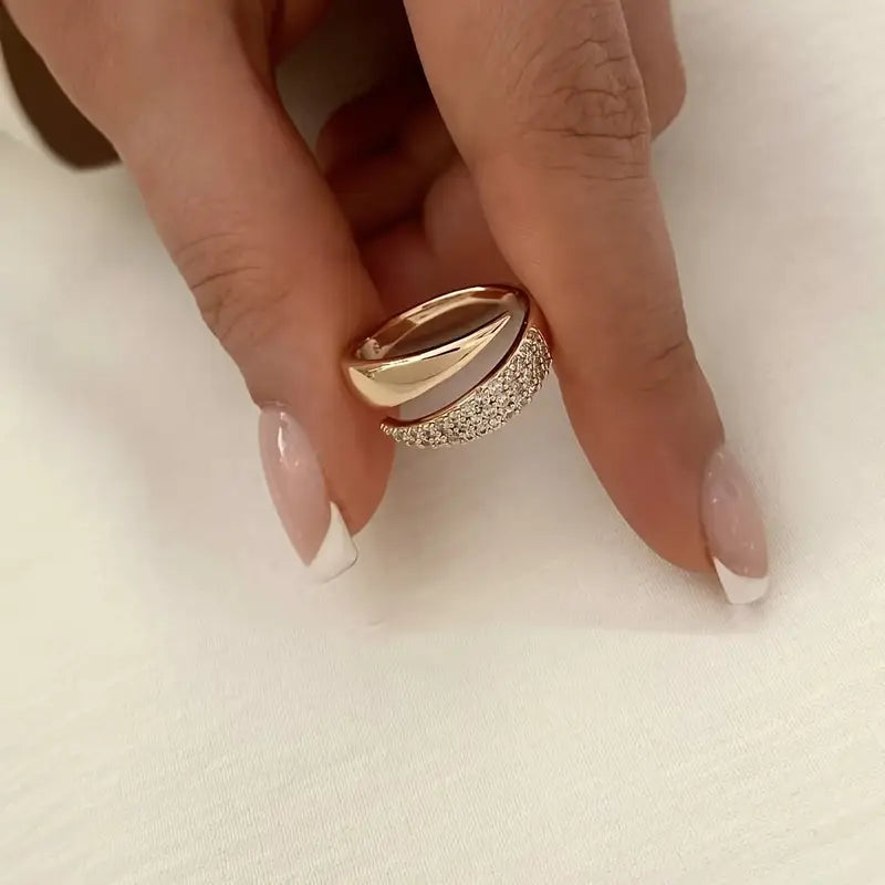 Elegant adjustable sparkle ring with modern luxurious design