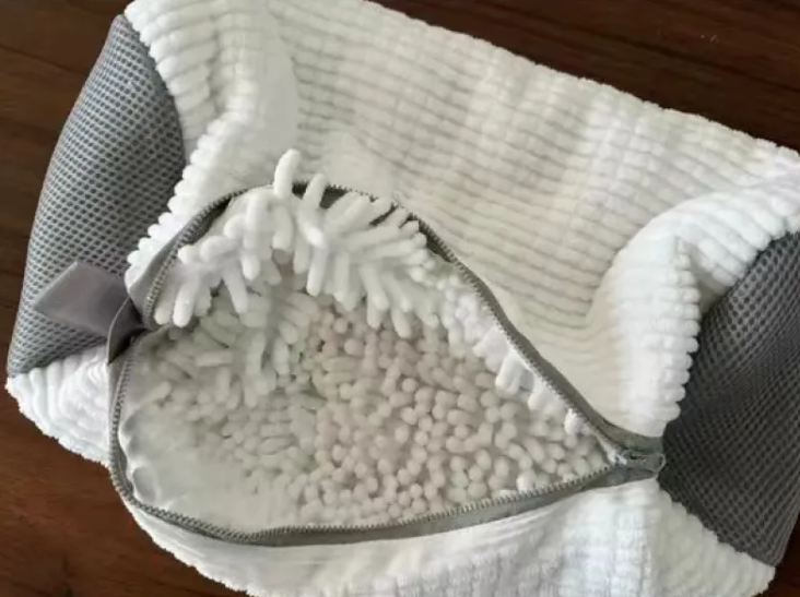 Breathable mesh shoe clean laundry bag for protecting and washing footwear