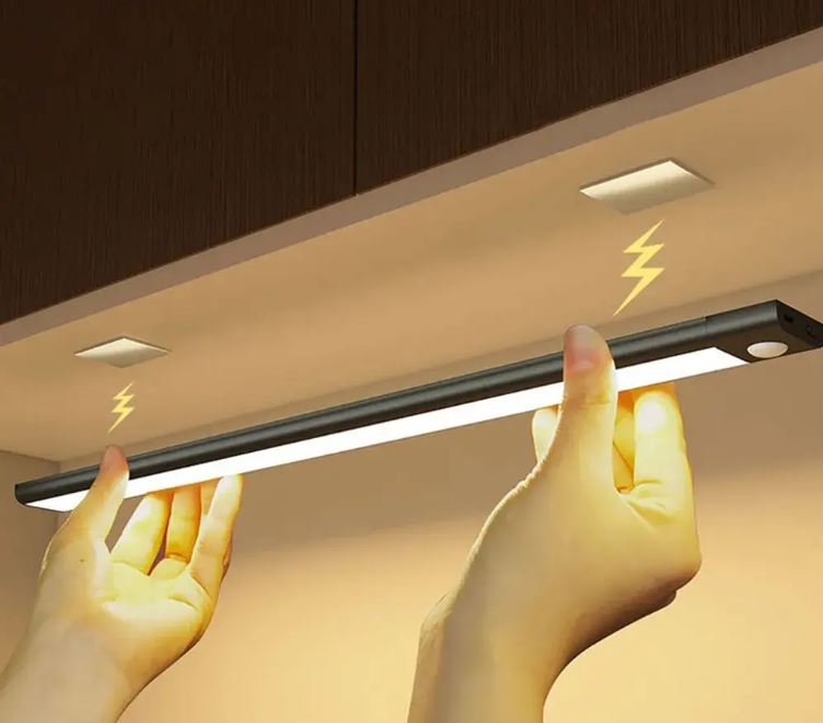 Wireless motion sensor LED light for hands-free energy-efficient lighting